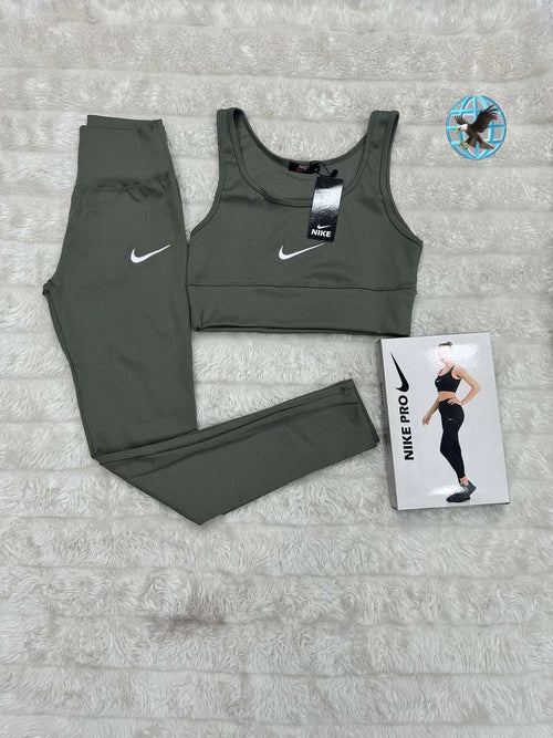 Nike Pro Women's 2-Piece